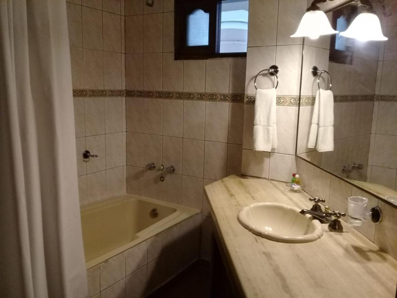 Hotel Puerta Del Rey Santa Cruz de La Sierra Ngoại thất bức ảnh